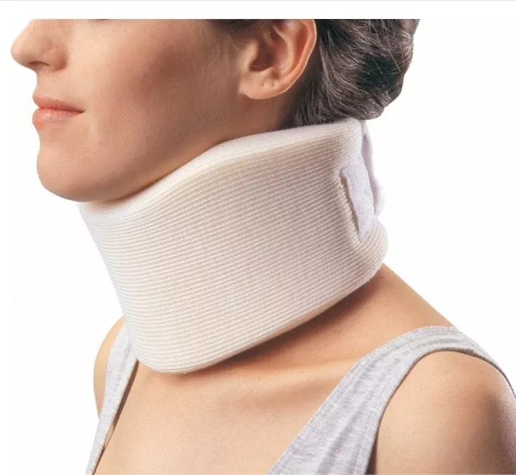ProCare Form Fit™ Cervical Collar, Medium