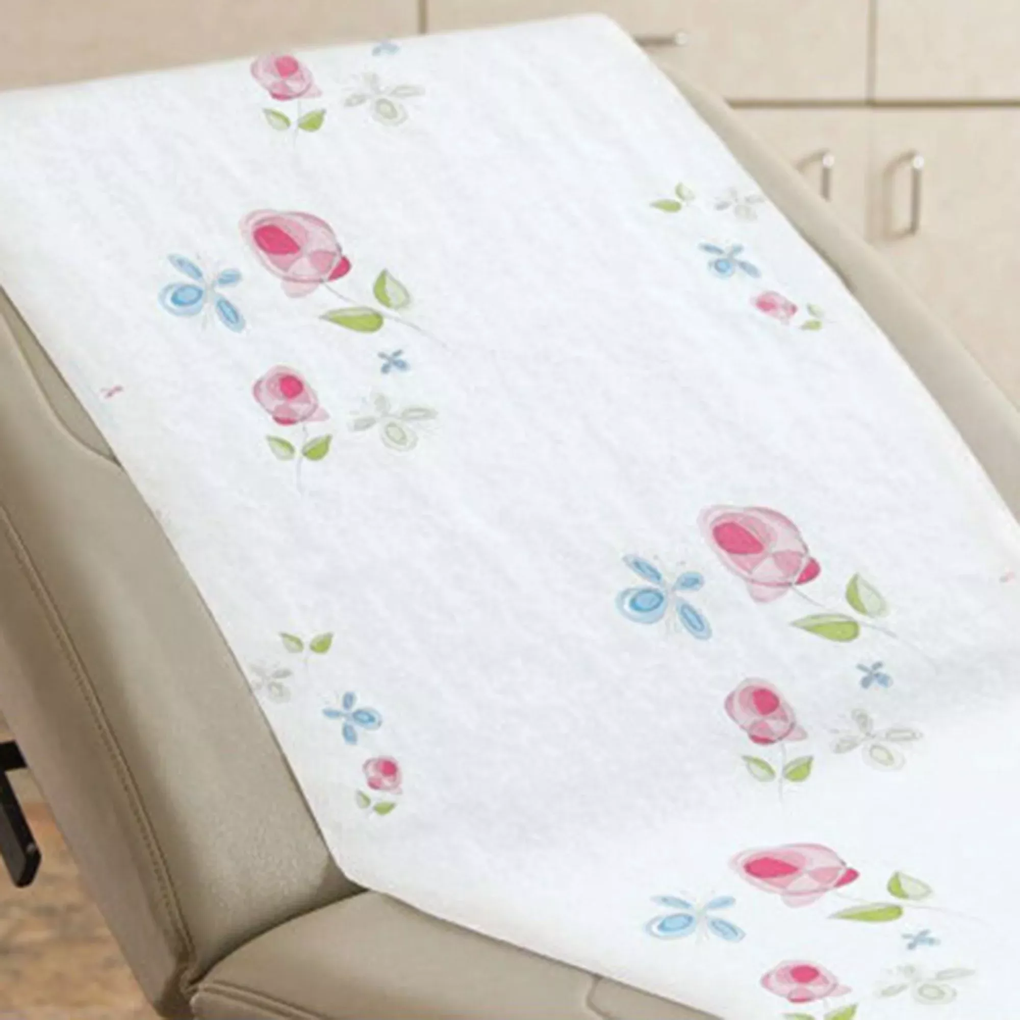 Rose Garden Smooth Table Paper, 18 Inch x 225 Foot, White
