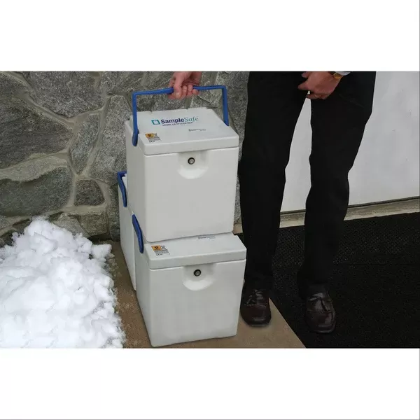 SampleSafe Foam Insulated Lockboxes Foam Insulation • 14"W x 8"D x 15"H ,1 Each